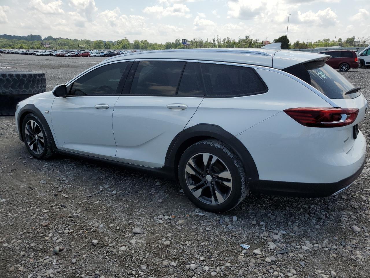 2019 BUICK Regal TourX