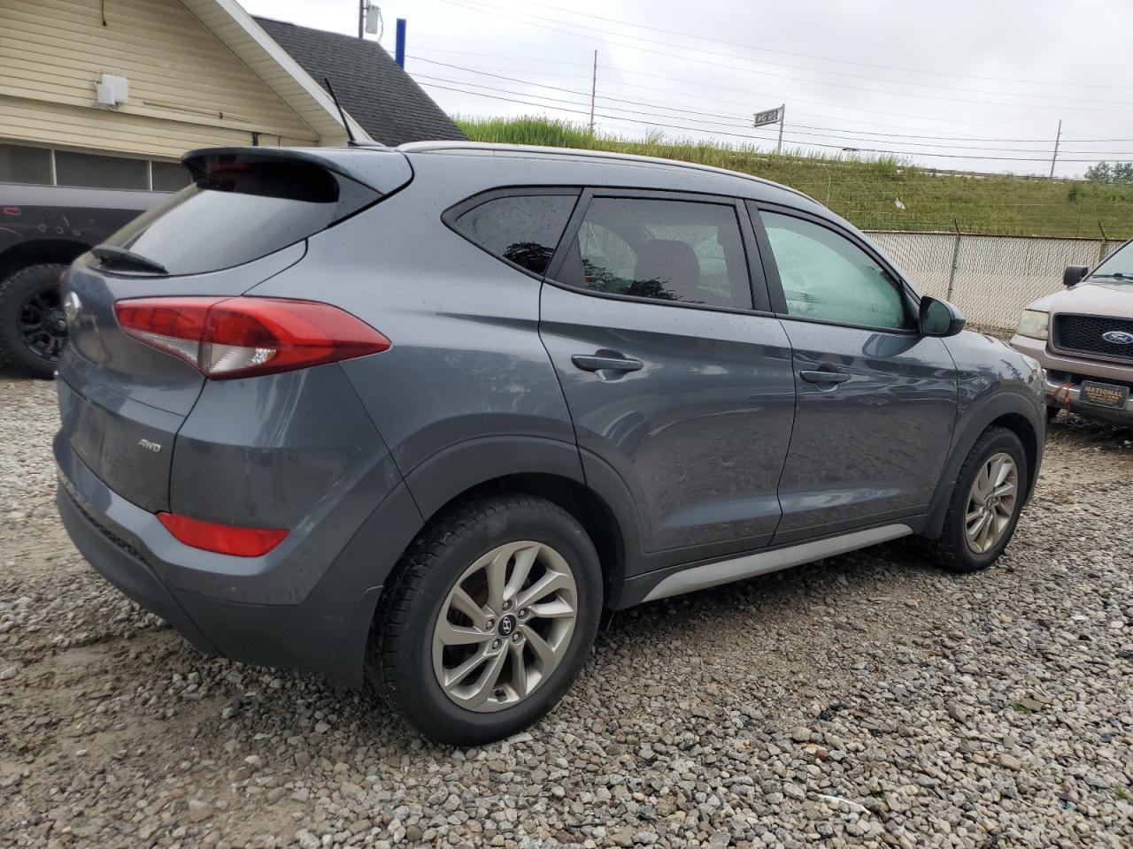 2017 HYUNDAI TUCSON