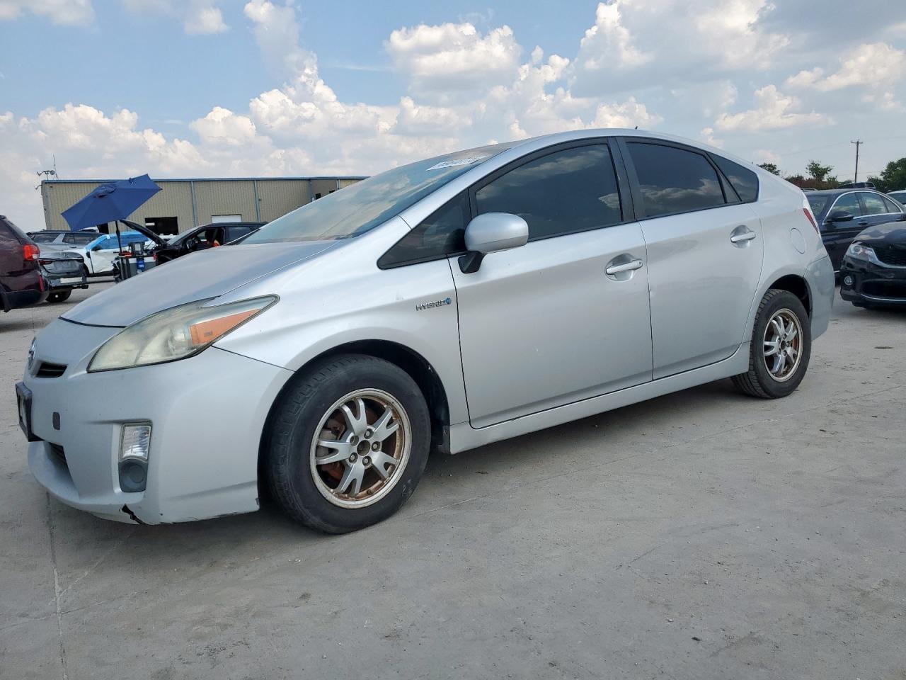 2010 TOYOTA PRIUS