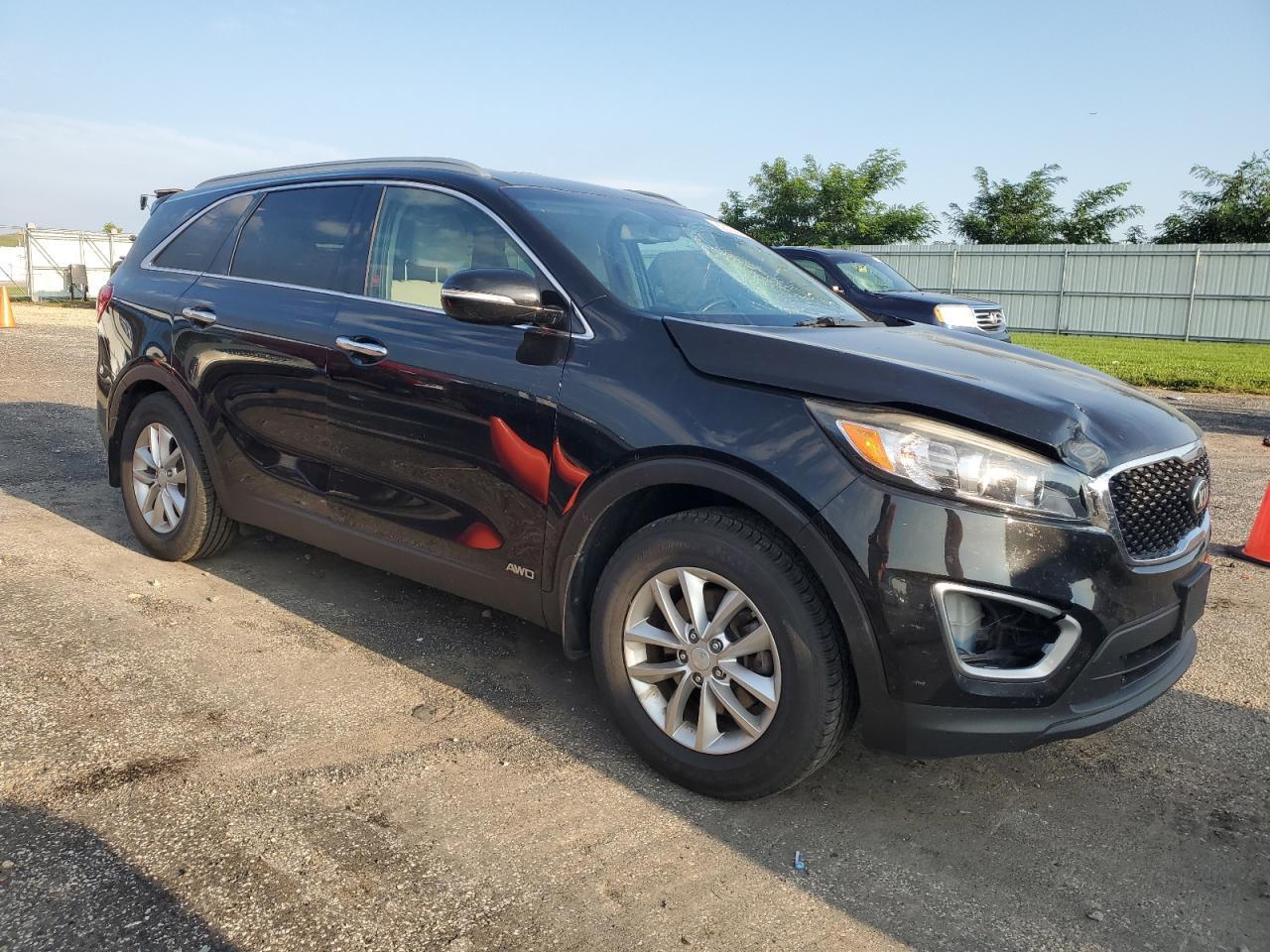 2016 KIA SORENTO