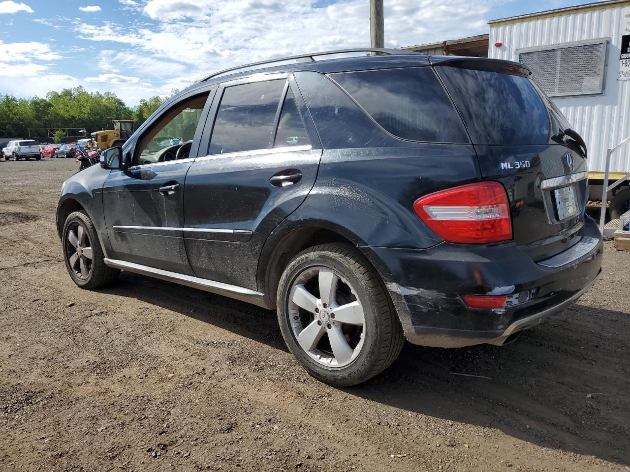 2011 MERCEDES-BENZ ML-Class