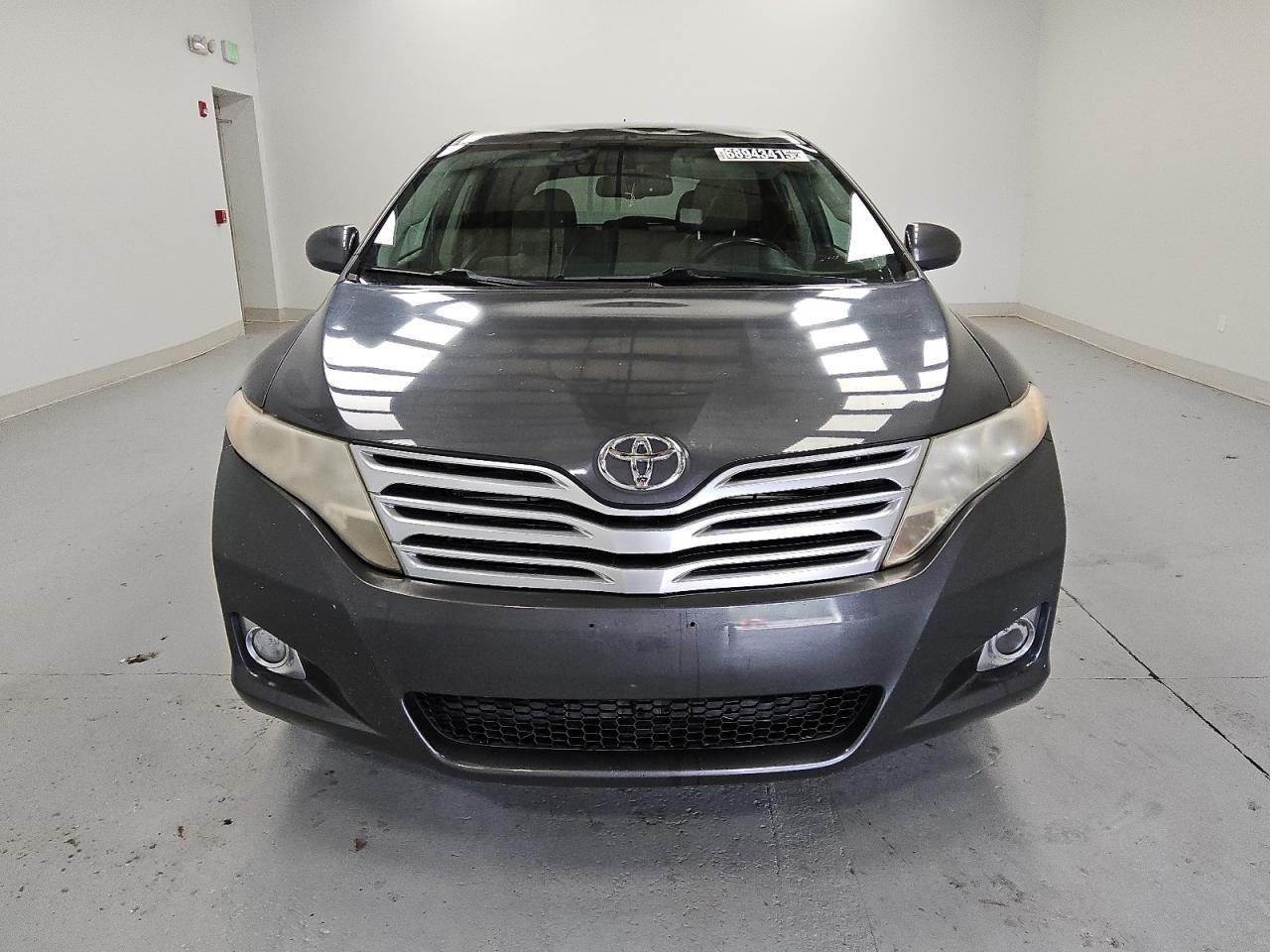 2010 TOYOTA VENZA