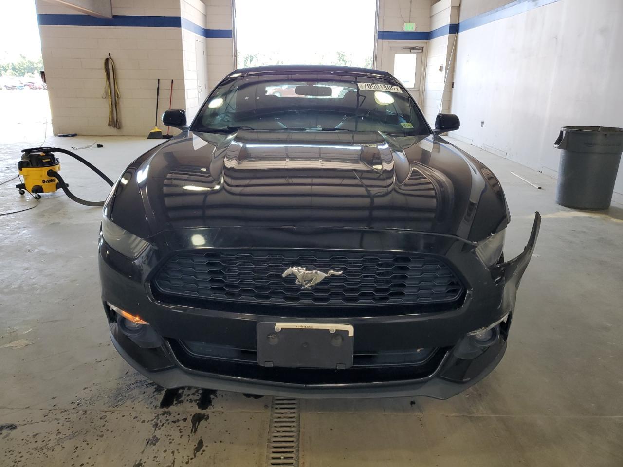 2017 FORD MUSTANG