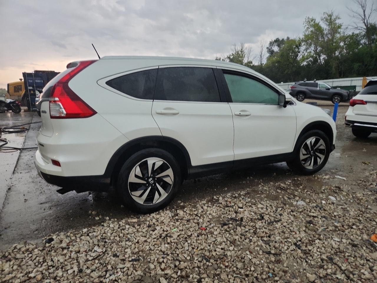 2015 HONDA CR-V