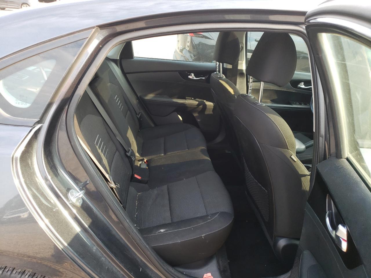 2019 KIA FORTE