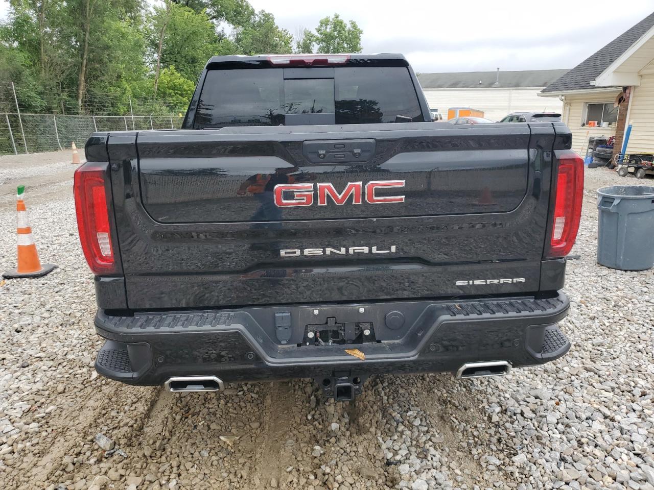 2023 GMC Sierra