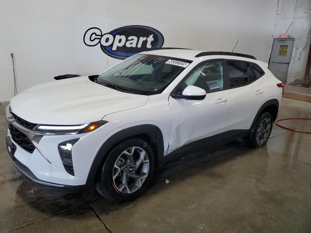 2025 CHEVROLET TRAX