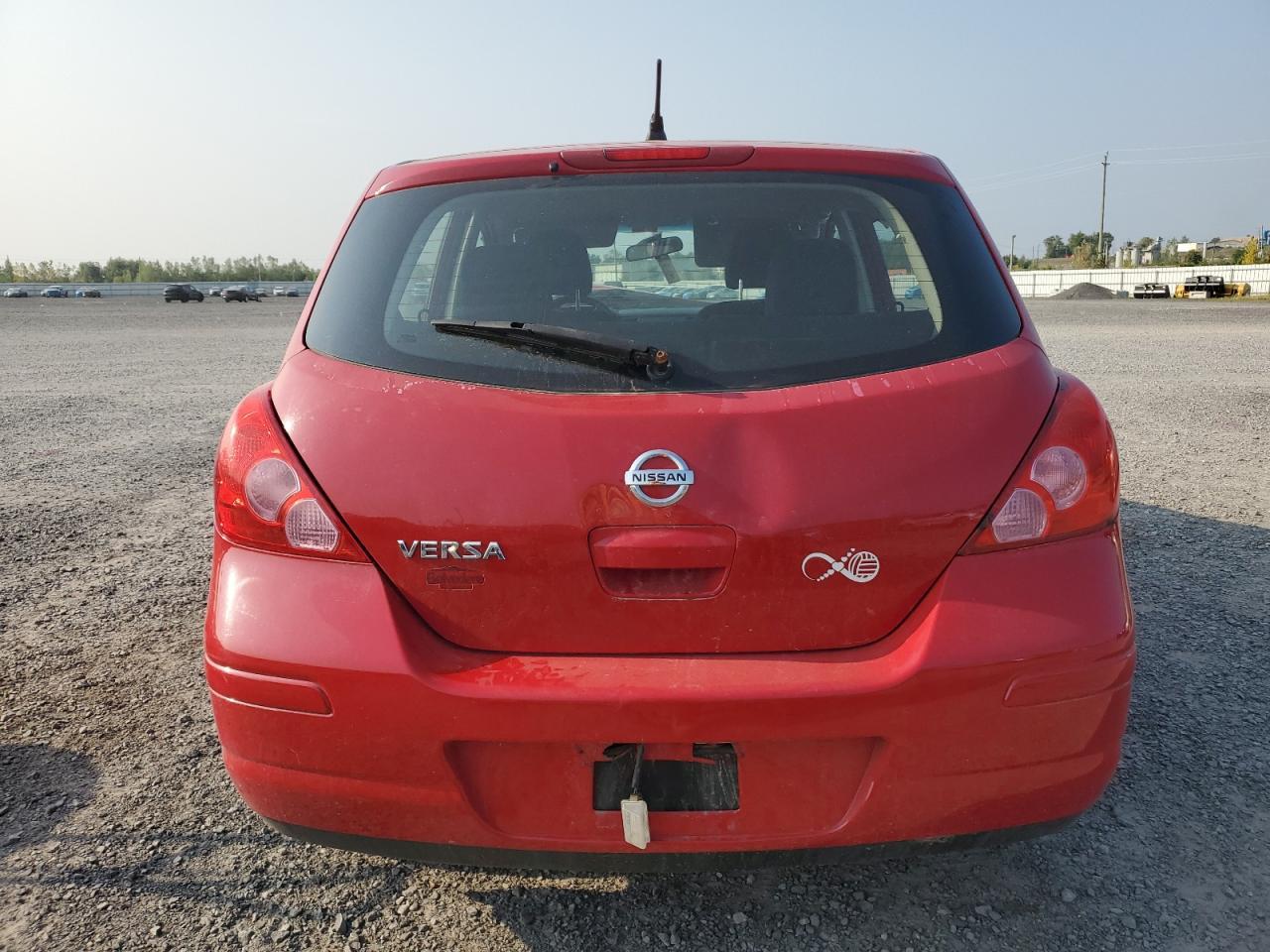 2012 NISSAN VERSA