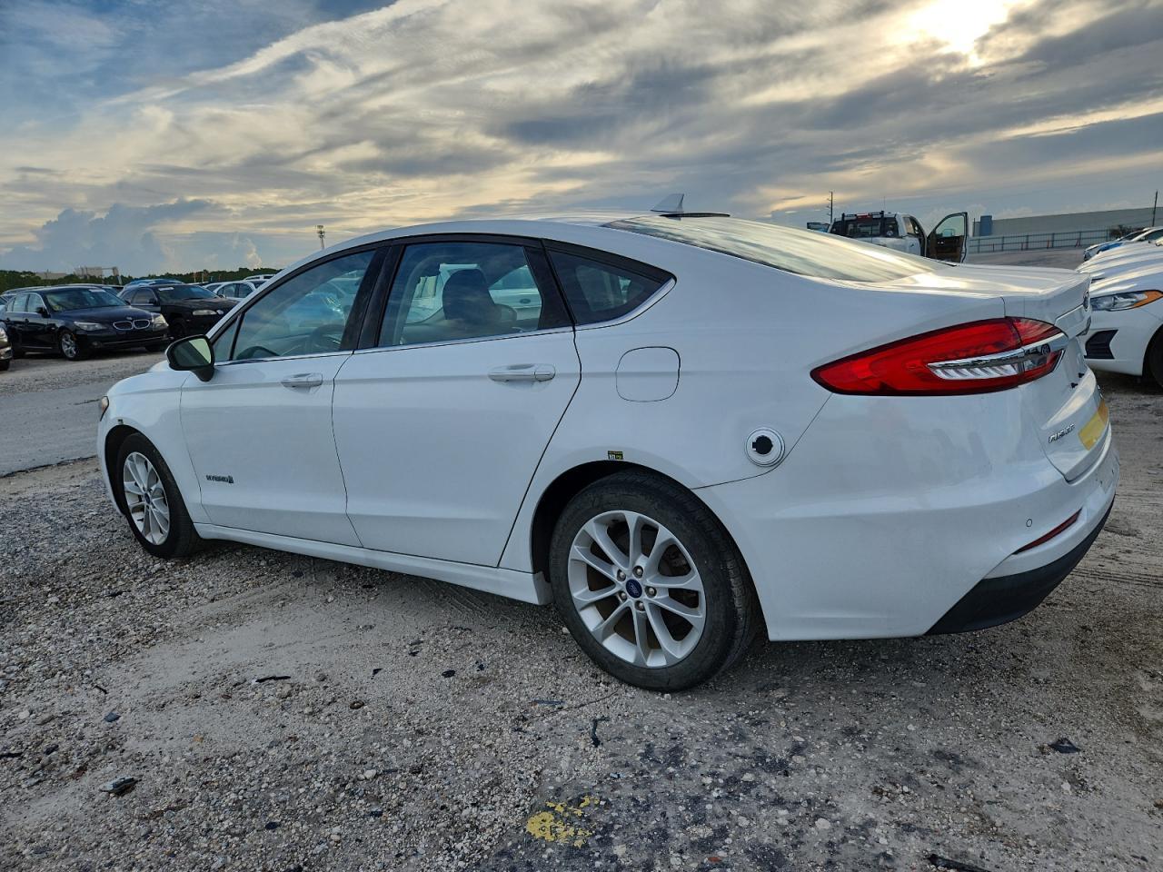 2019 FORD FUSION