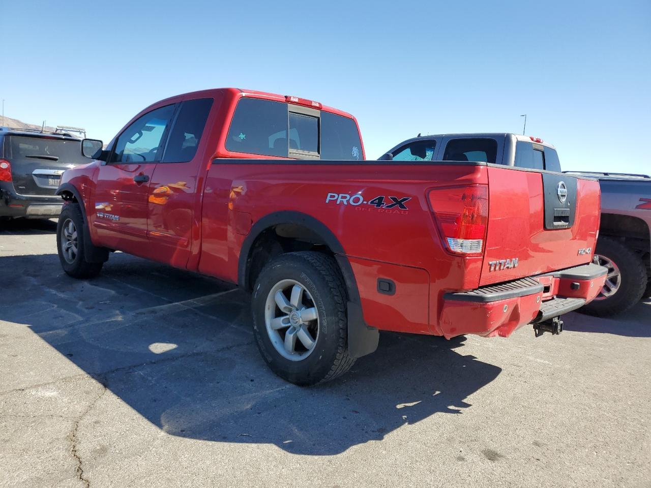 2012 NISSAN Titan