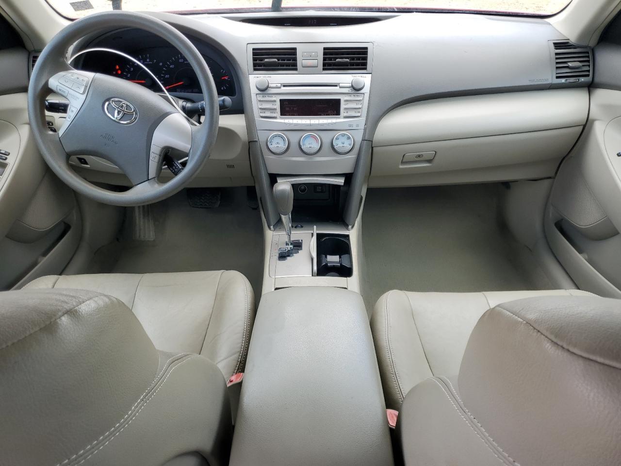 2011 TOYOTA CAMRY