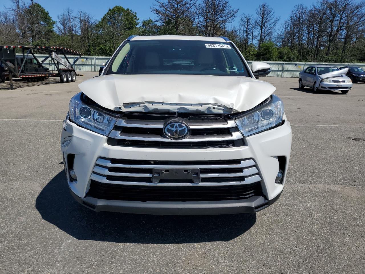 2019 TOYOTA HIGHLANDER