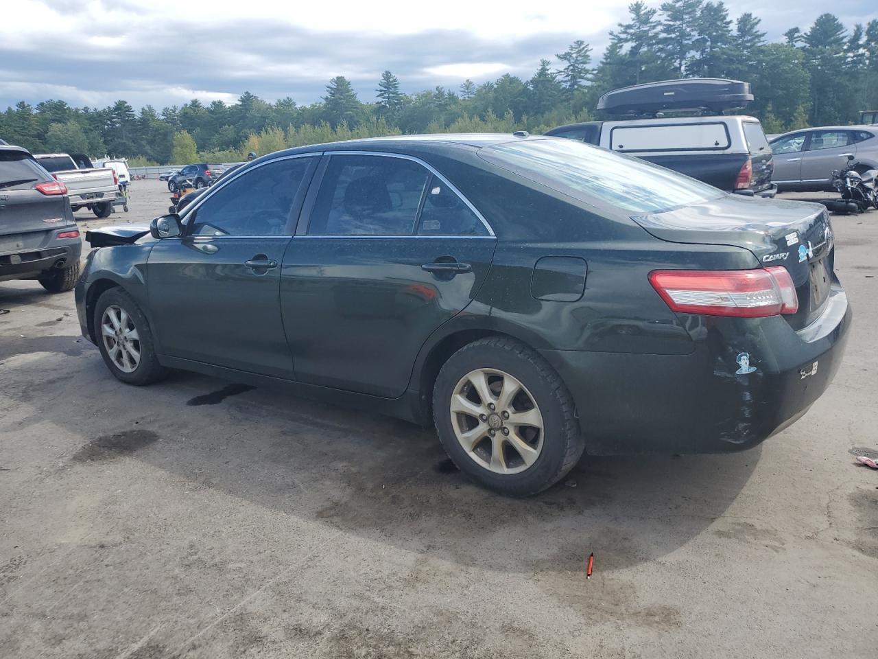 2010 TOYOTA CAMRY