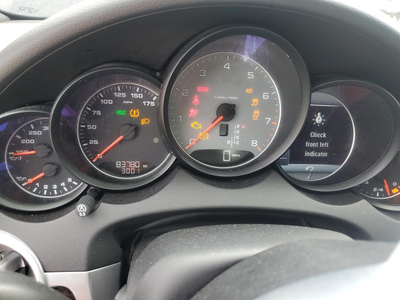 2016 PORSCHE CAYENNE