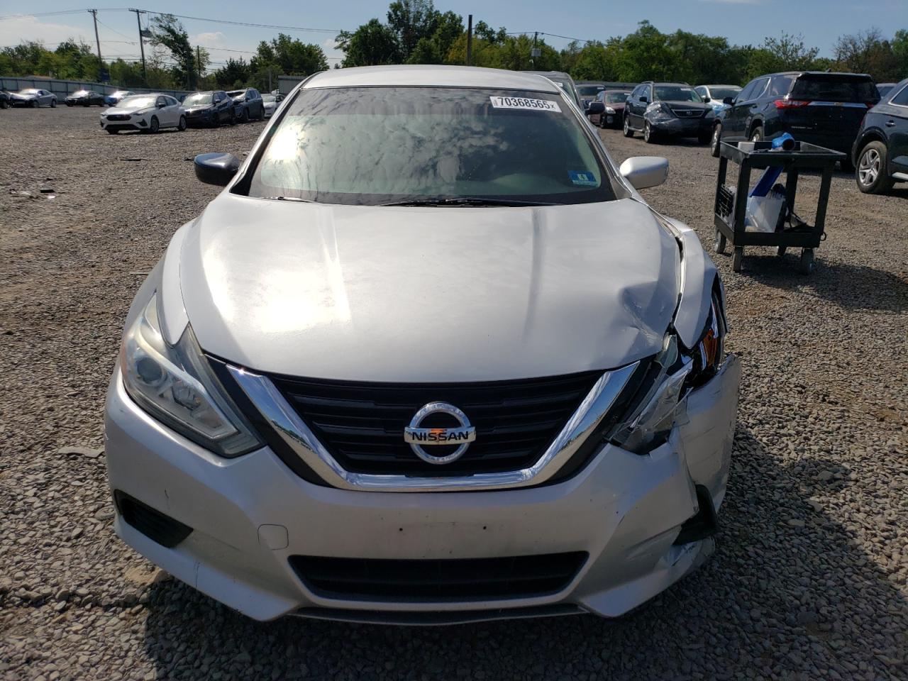 2017 NISSAN ALTIMA