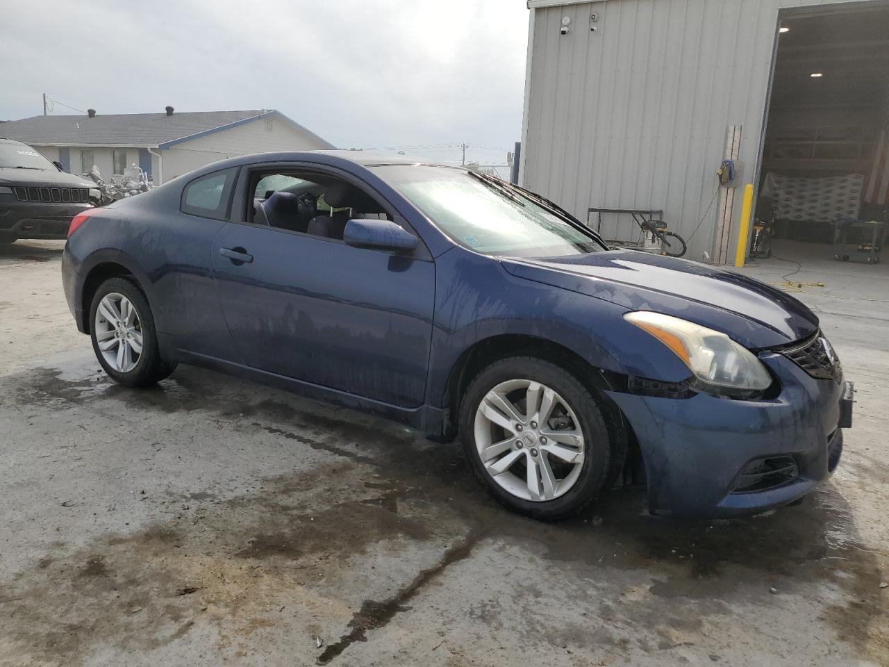 2012 NISSAN ALTIMA
