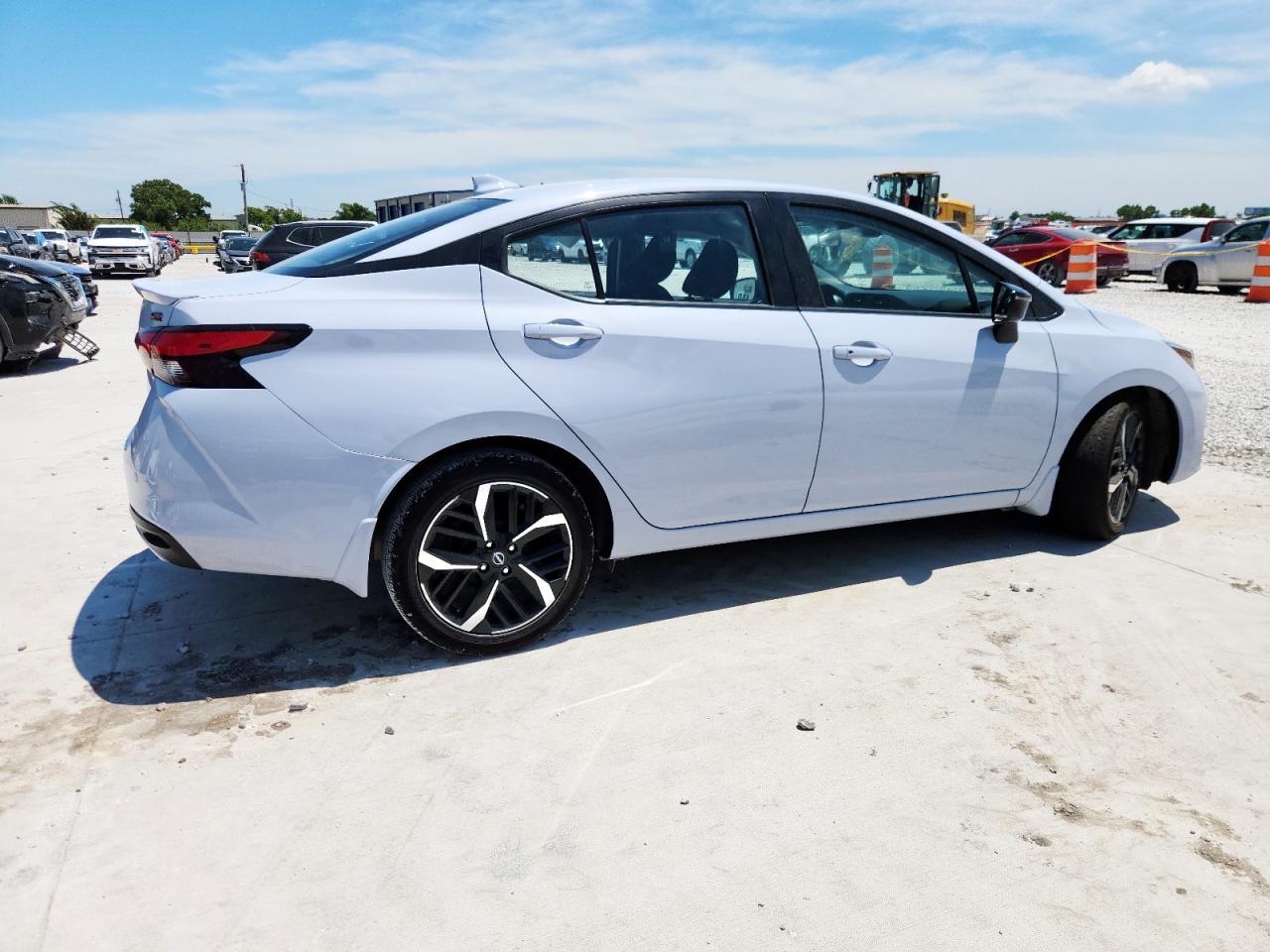 2024 NISSAN VERSA