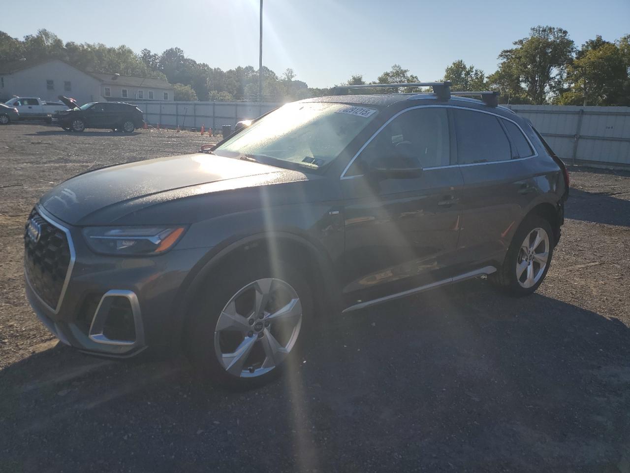 2022 AUDI Q5
