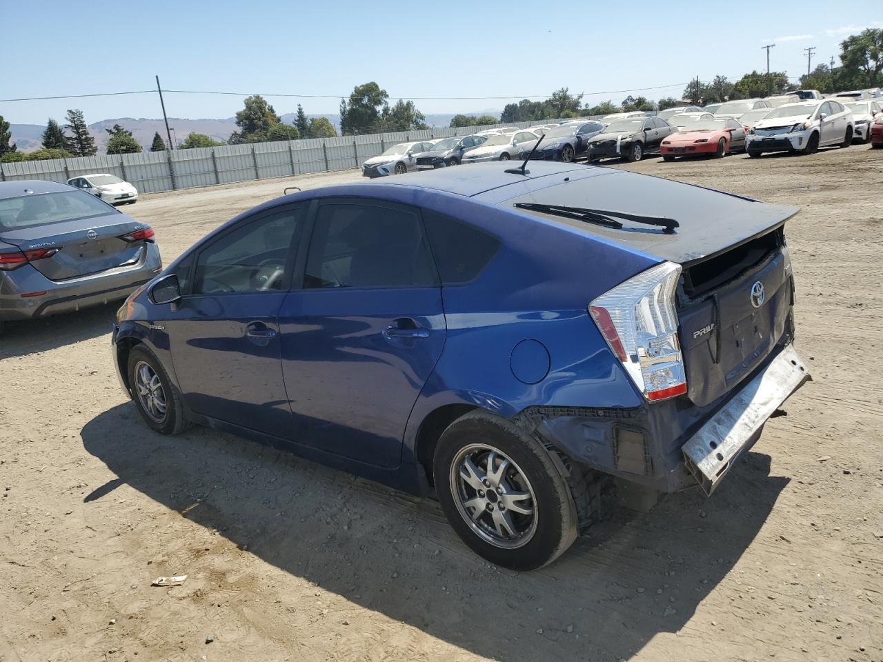 2011 TOYOTA PRIUS