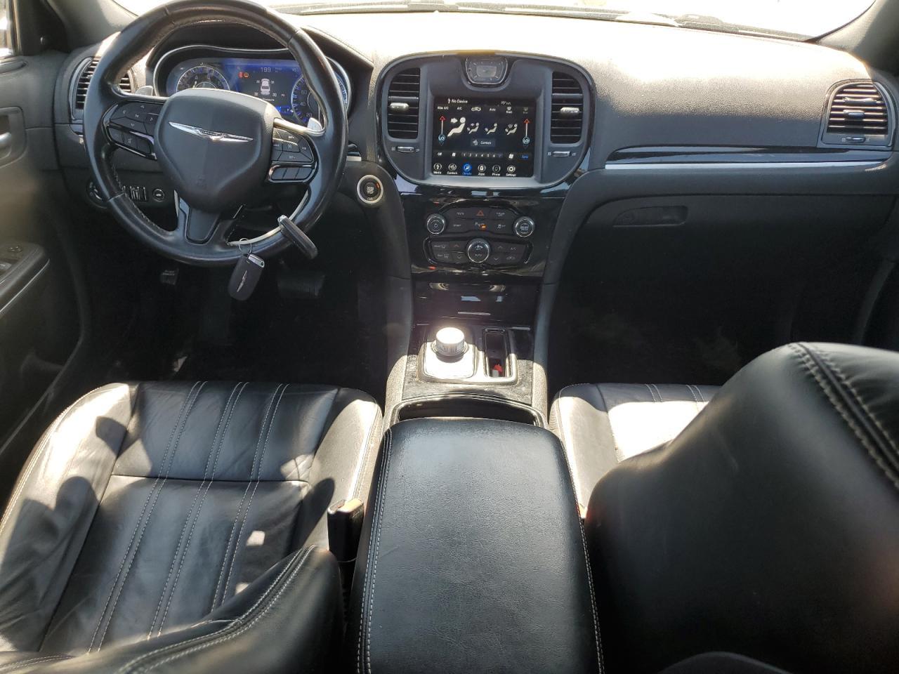 2021 CHRYSLER 300