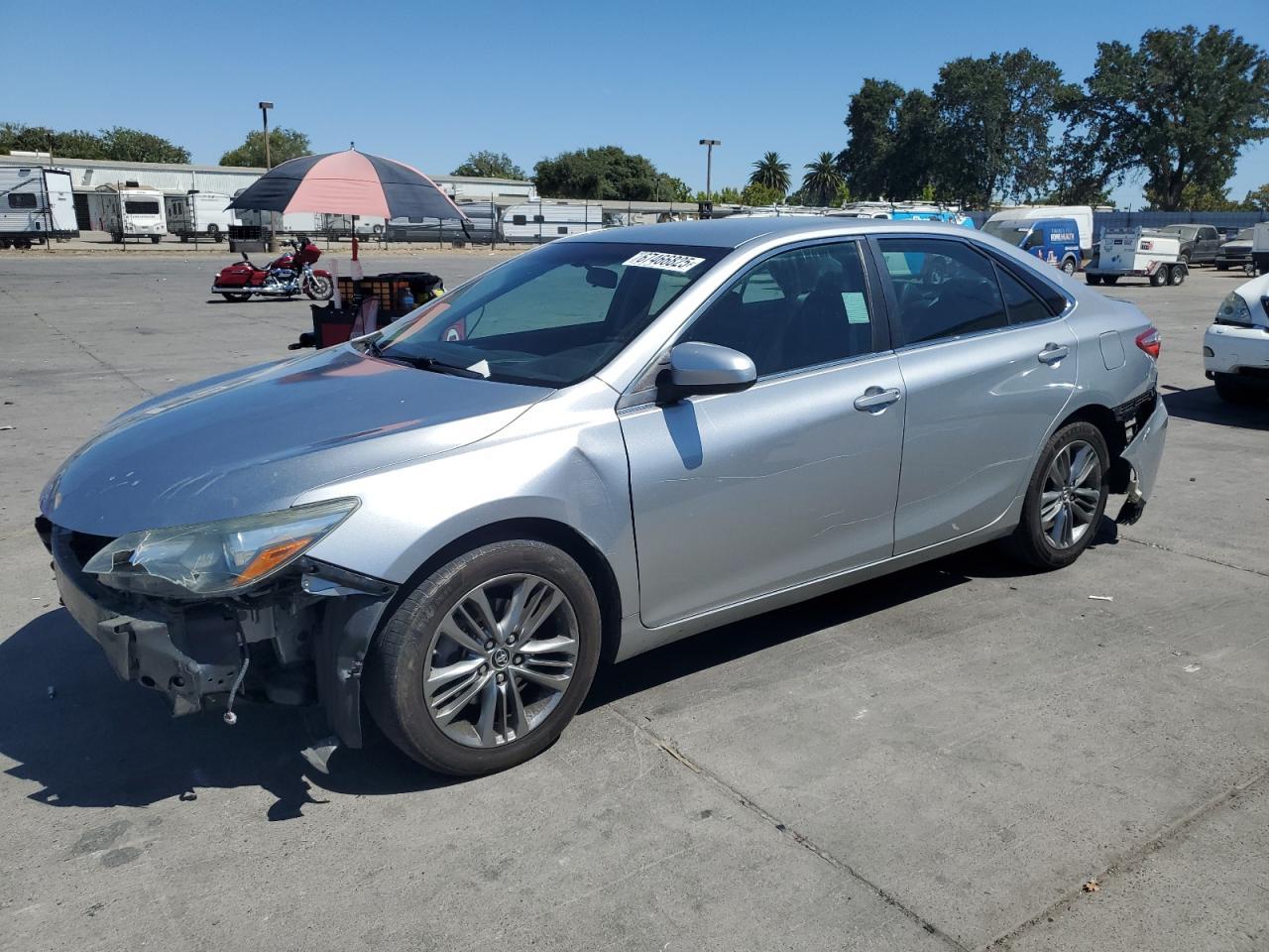 2015 TOYOTA CAMRY