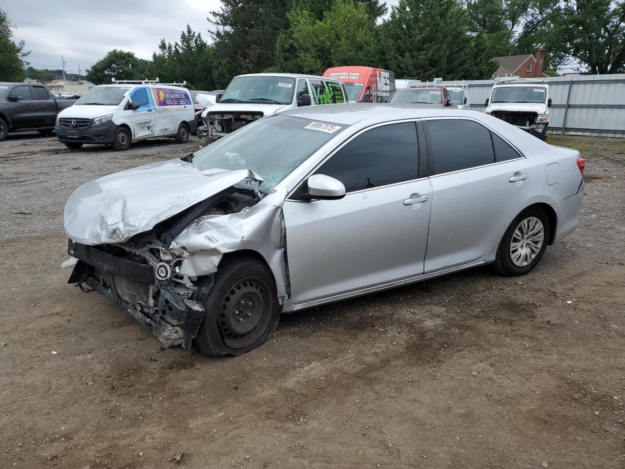 2014 TOYOTA CAMRY