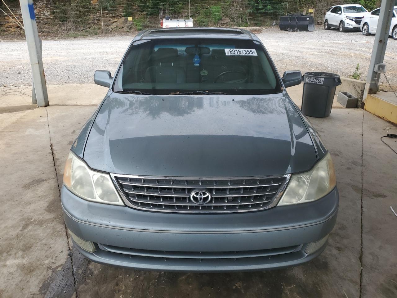 2004 TOYOTA Avalon