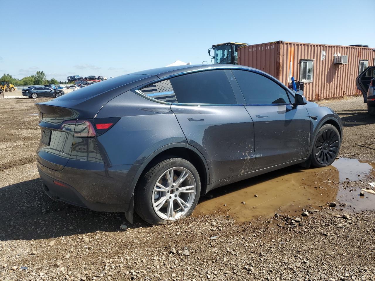2024 TESLA MODEL Y