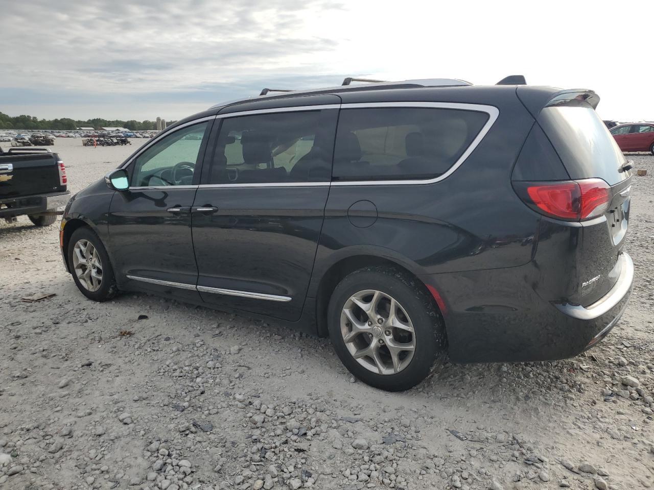 2019 CHRYSLER Pacifica