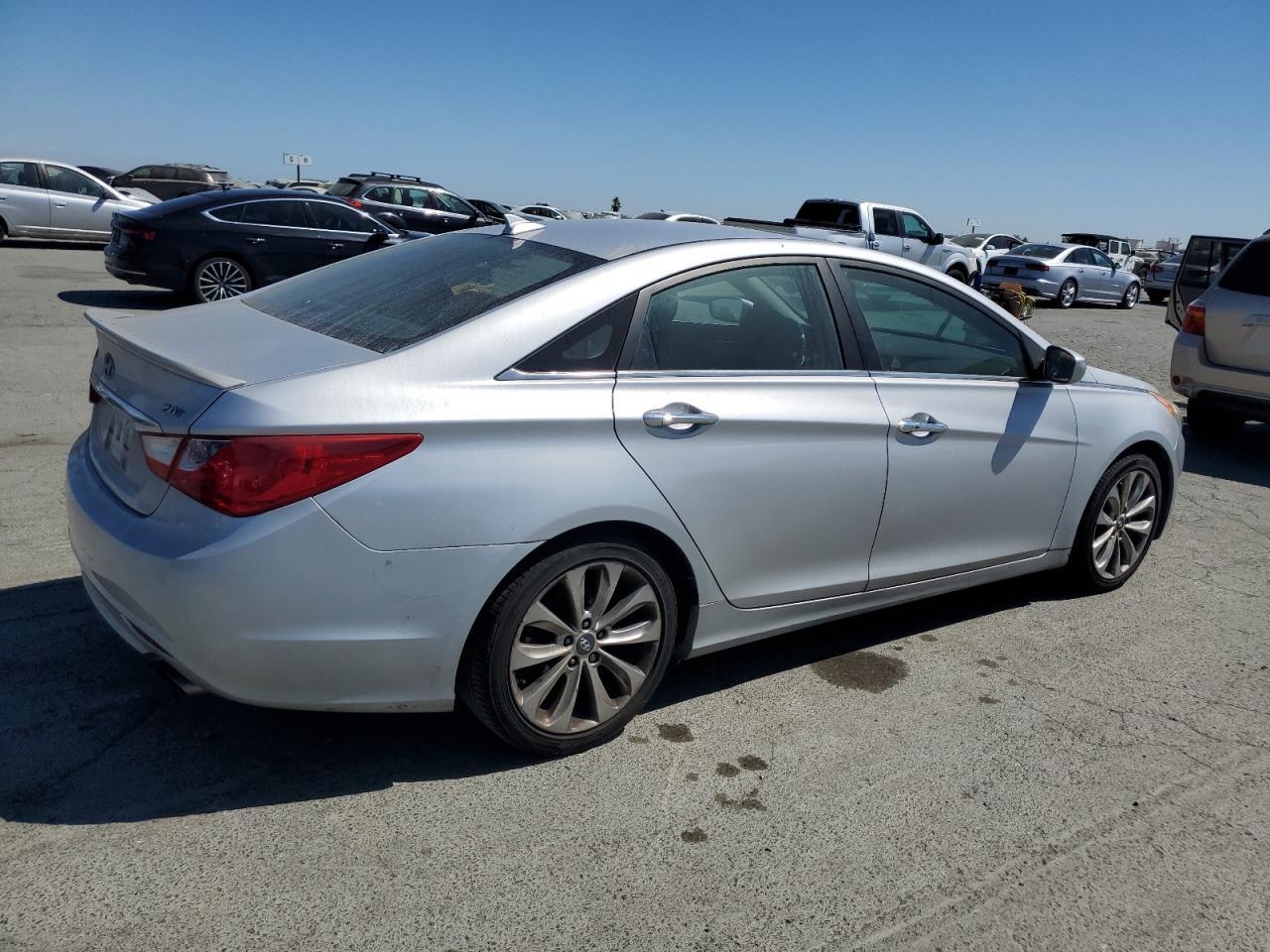 2012 HYUNDAI SONATA