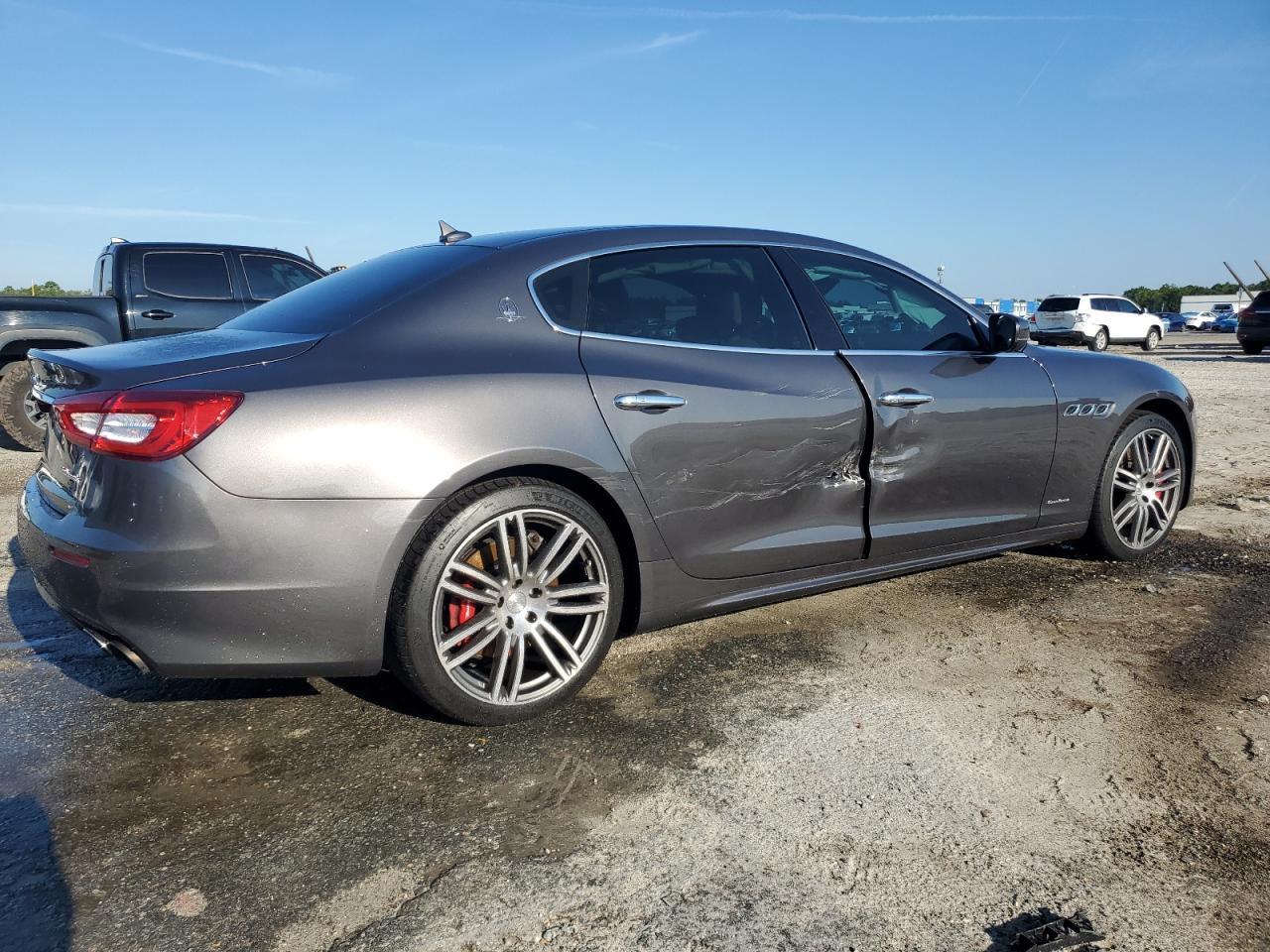 2017 MASERATI QUATTROPORTE