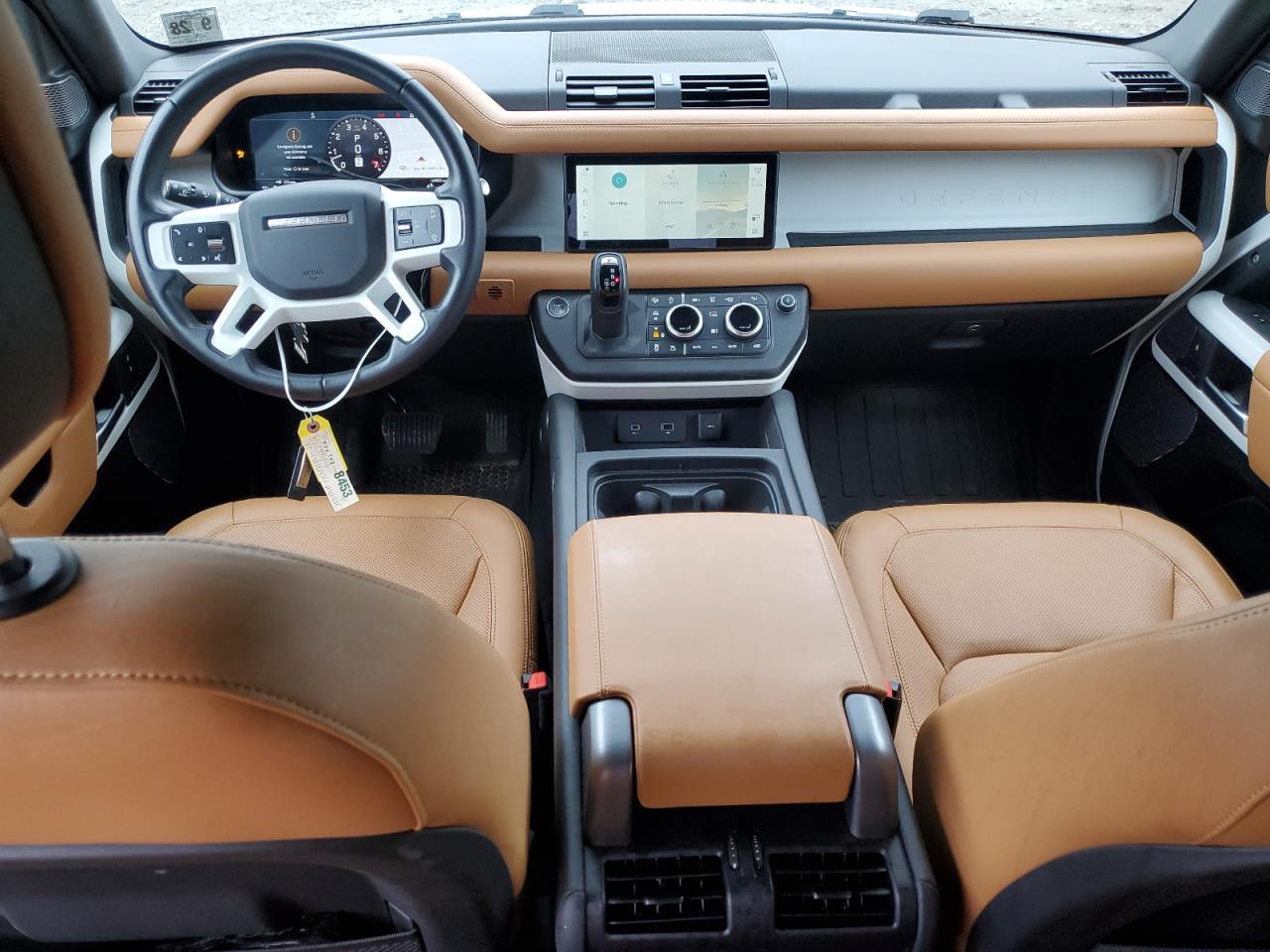 2023 LAND ROVER Defender
