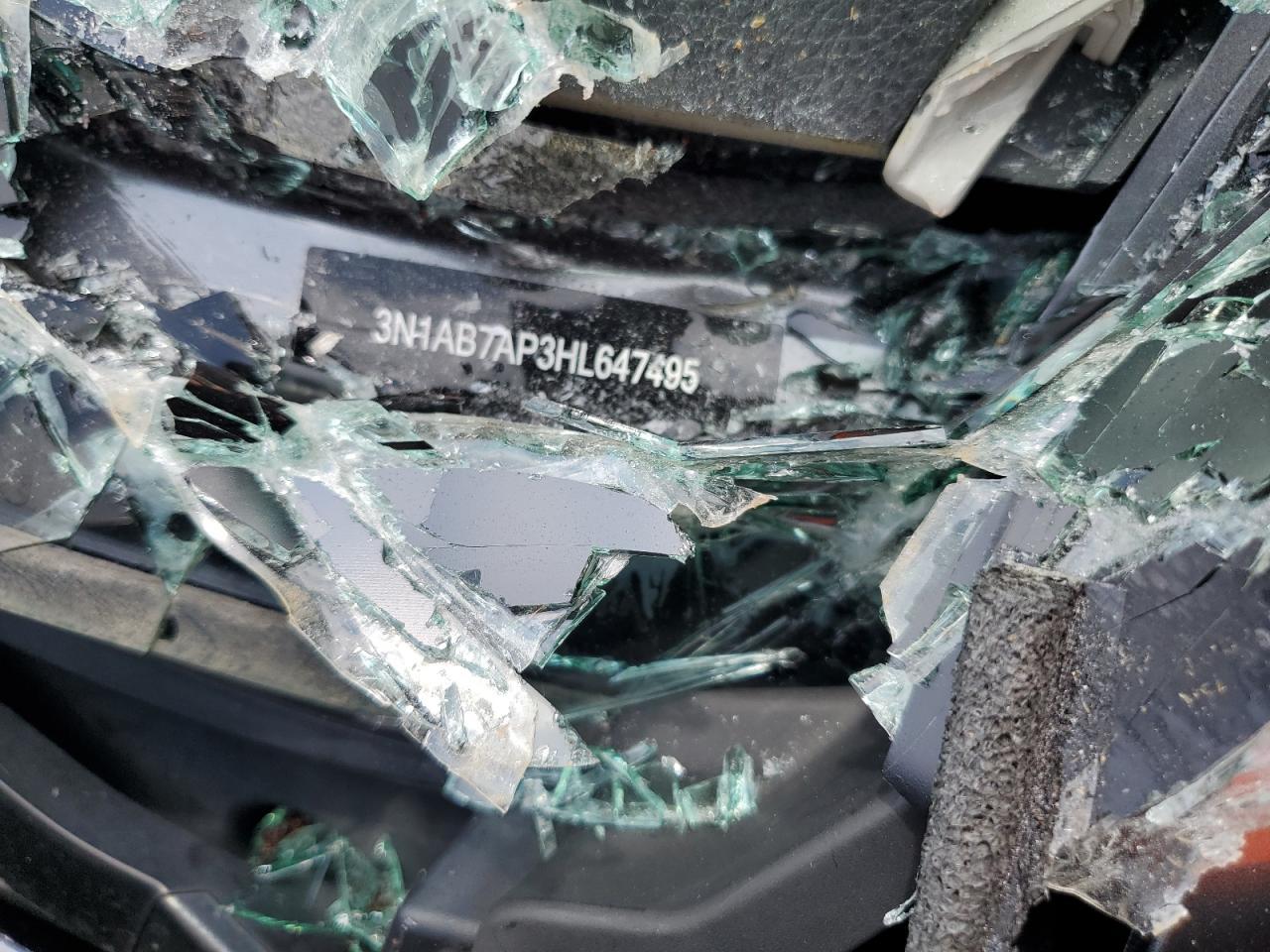 2017 NISSAN SENTRA