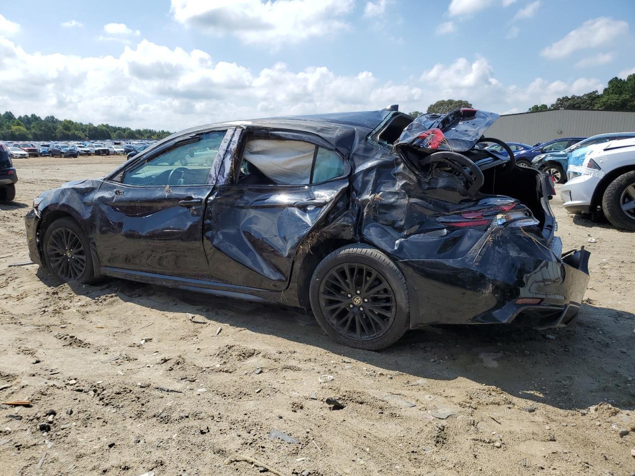 2023 TOYOTA CAMRY