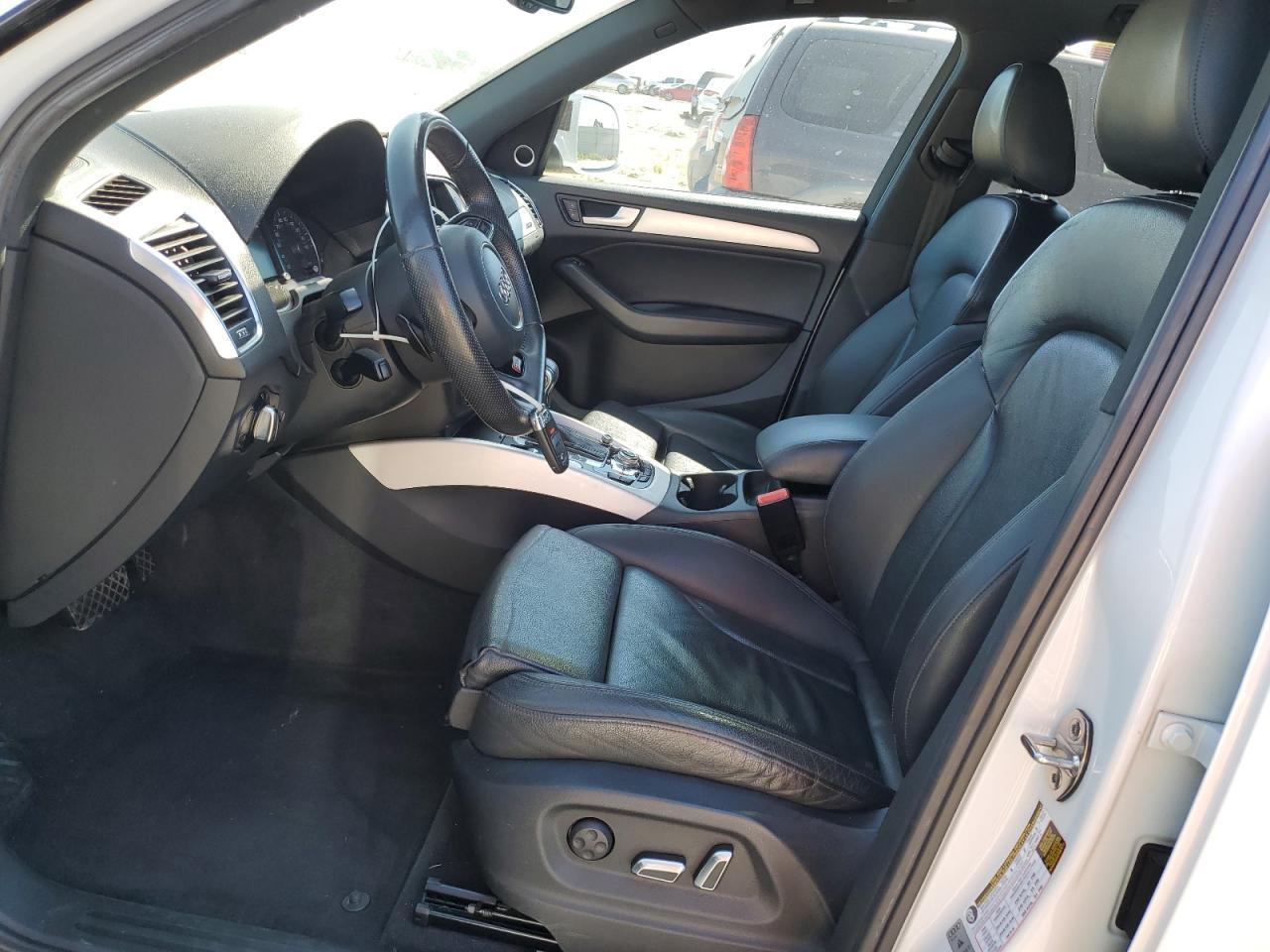 2014 AUDI Q5