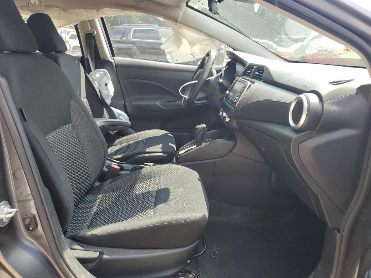 2020 NISSAN VERSA
