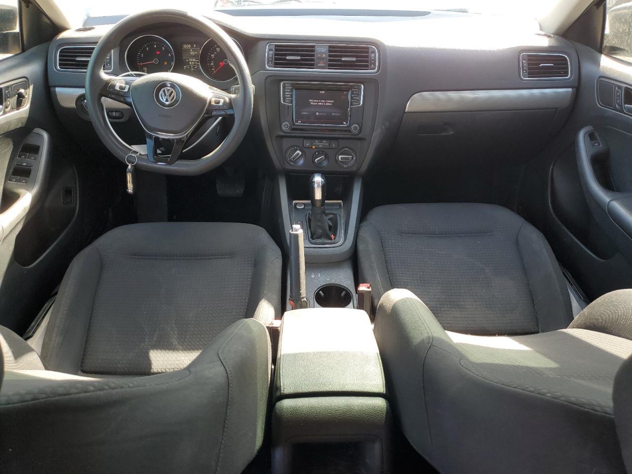 2016 VOLKSWAGEN JETTA