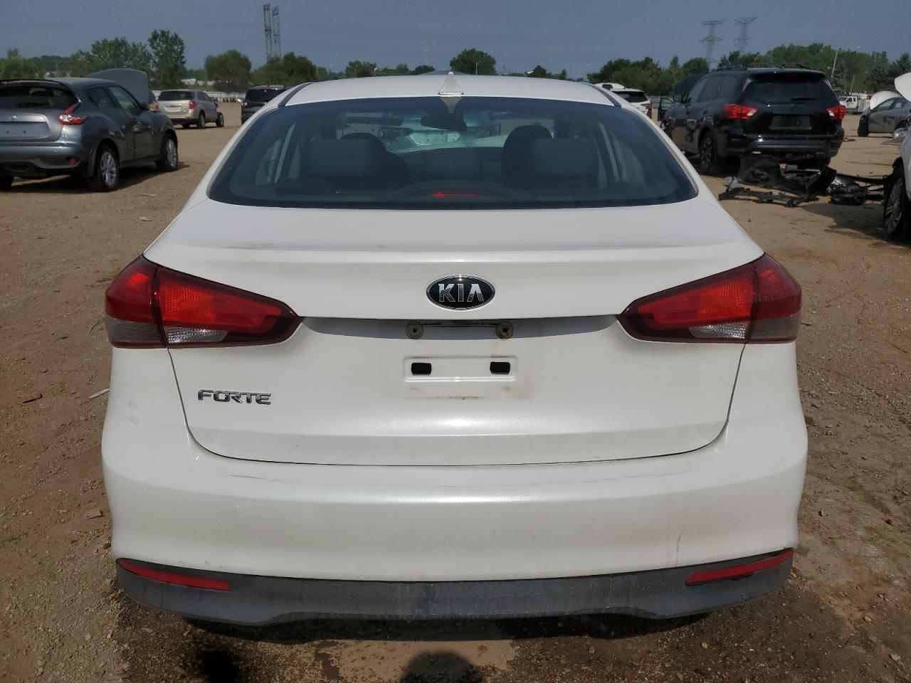 2017 KIA FORTE