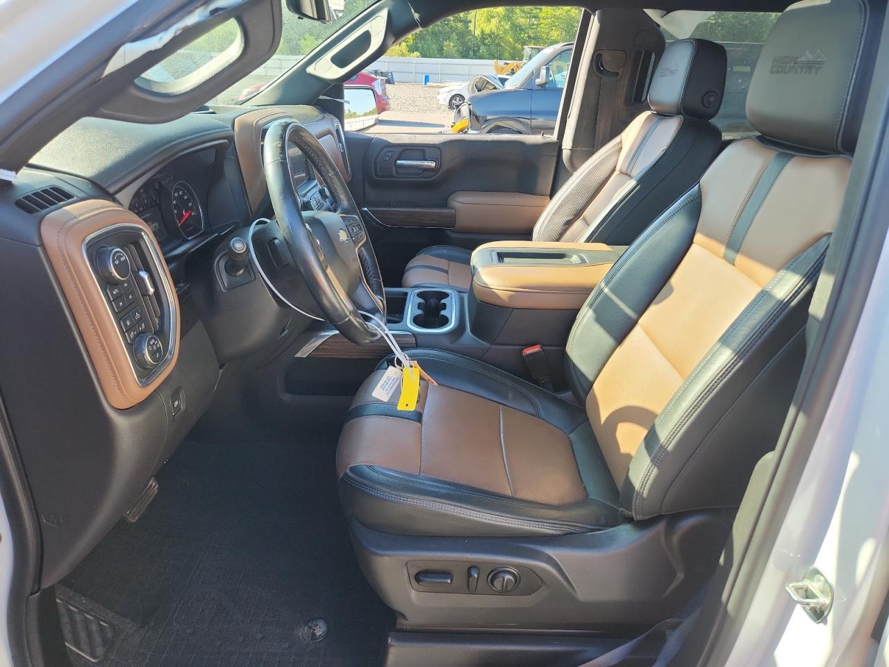 2021 CHEVROLET Silverado