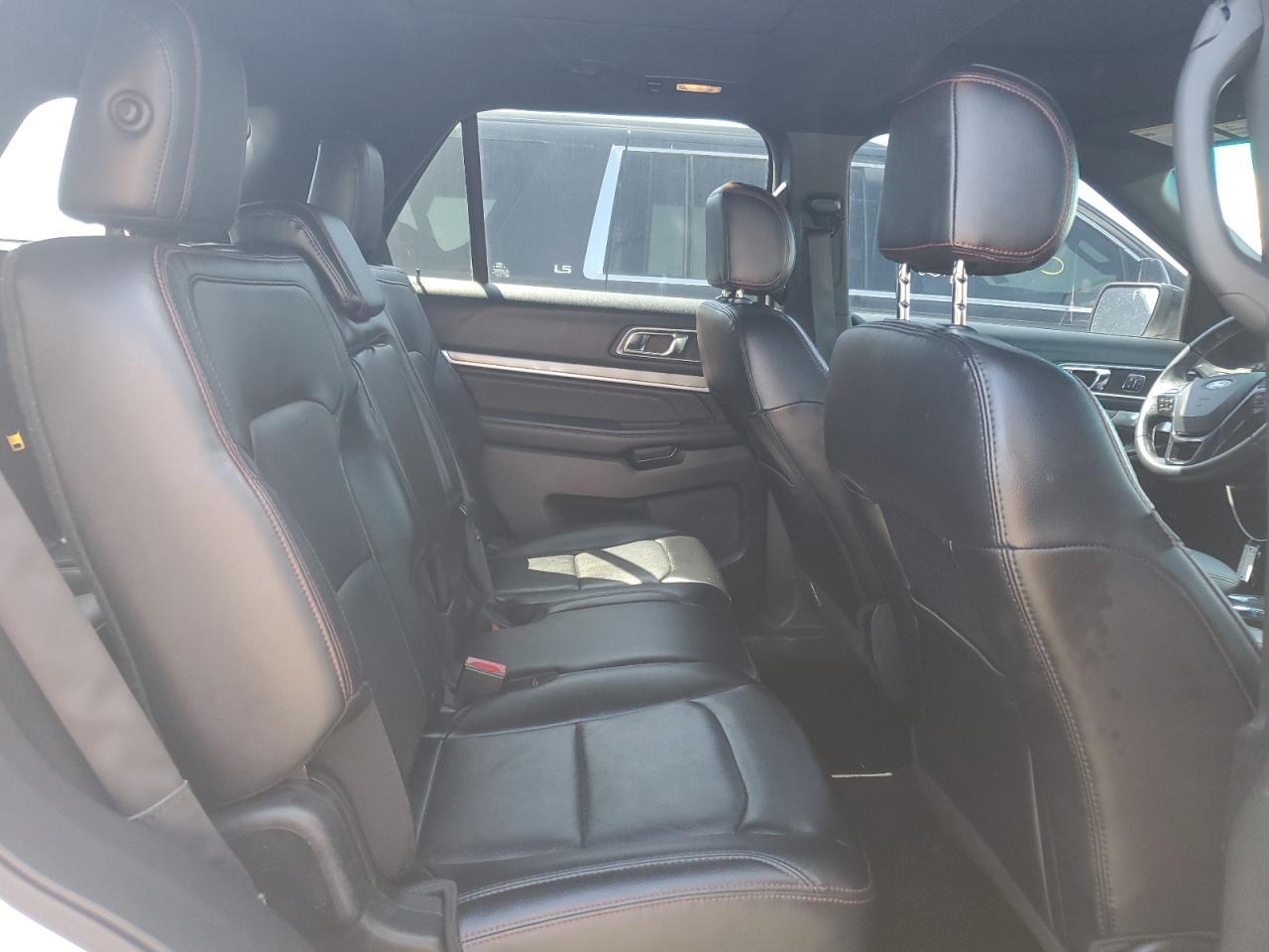 2016 FORD Explorer Sport Trac