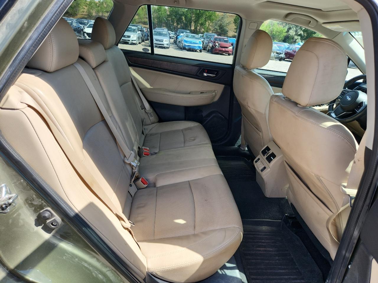 2019 SUBARU Outback