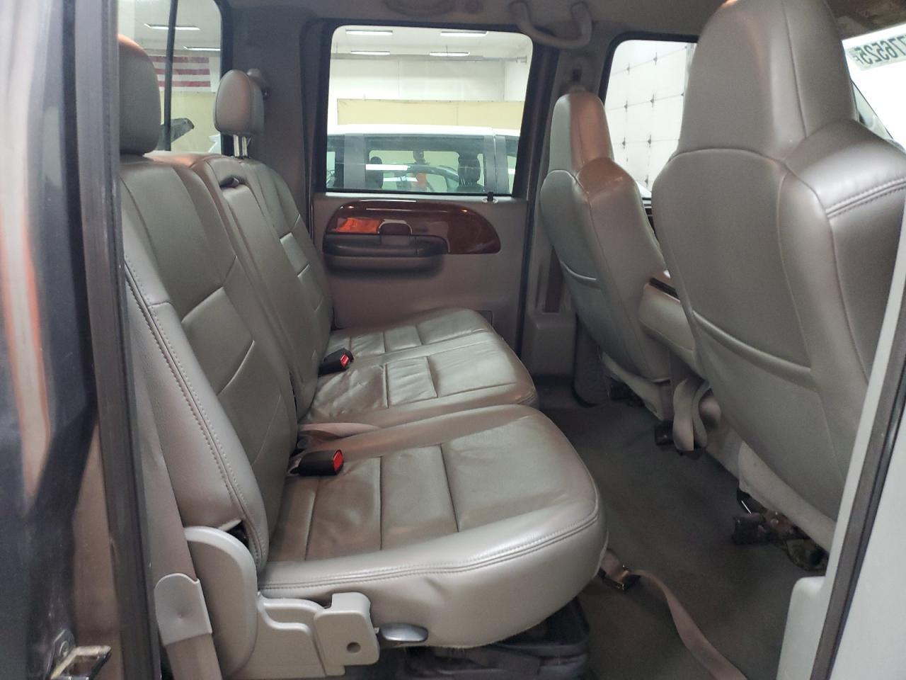 2004 FORD F-350