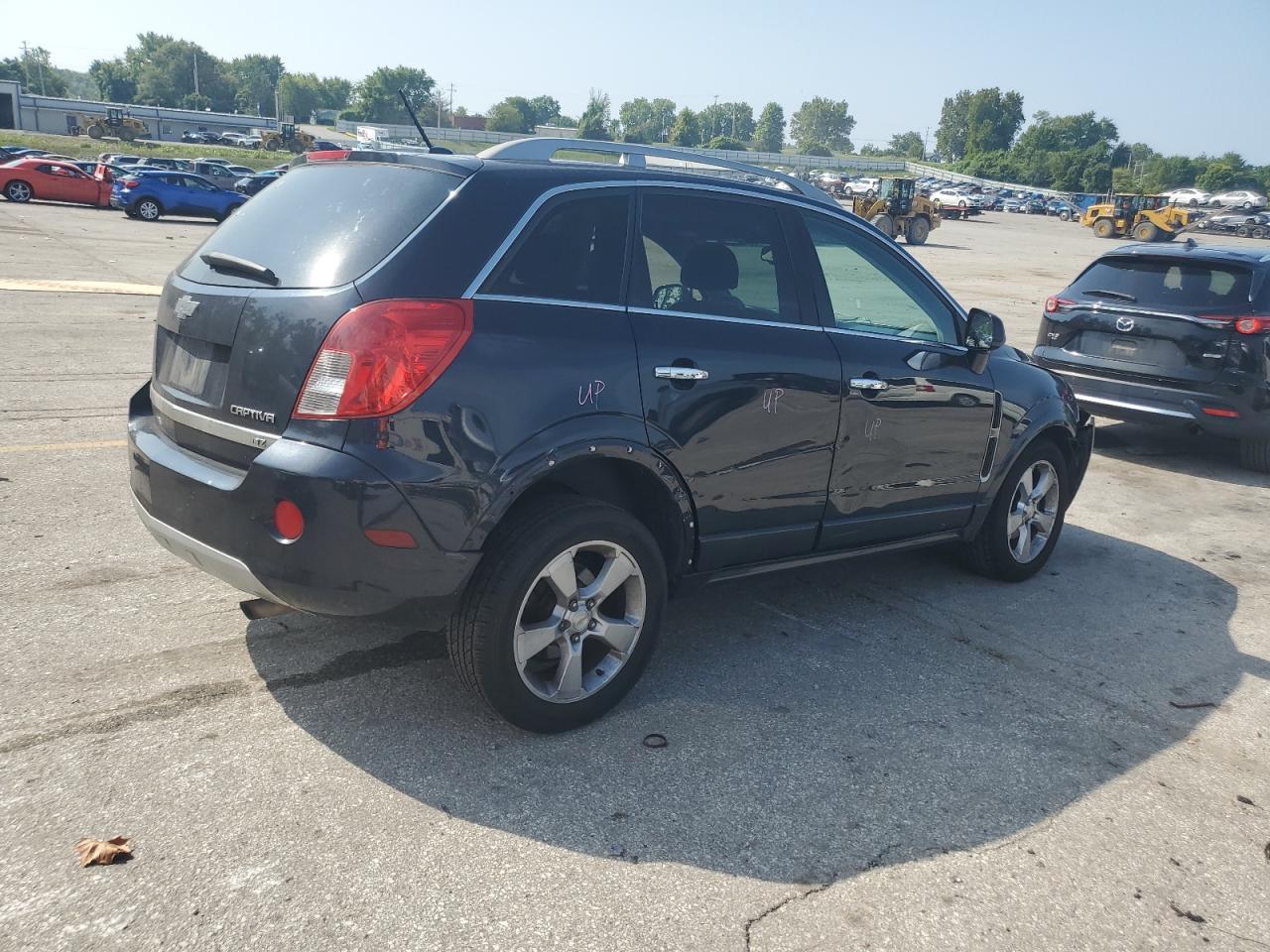 2014 CHEVROLET Captiva