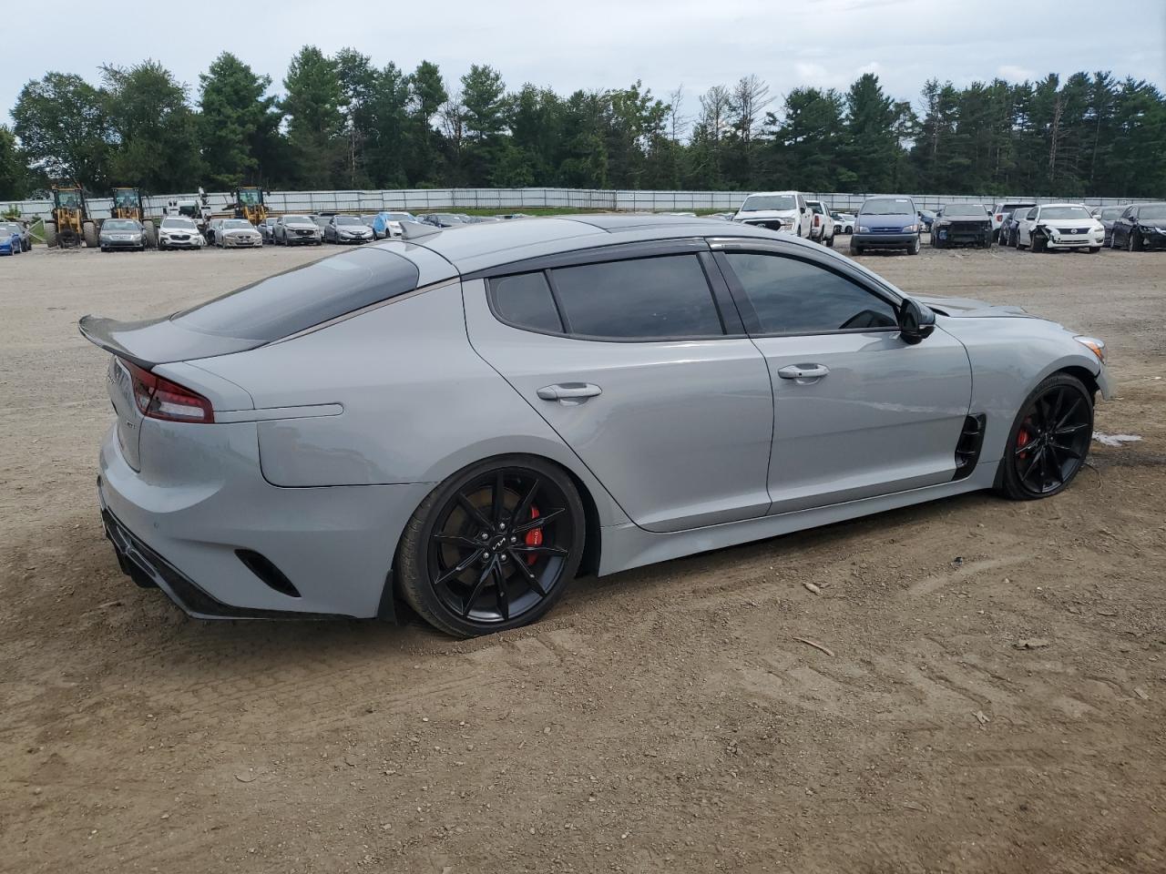2023 KIA Stinger
