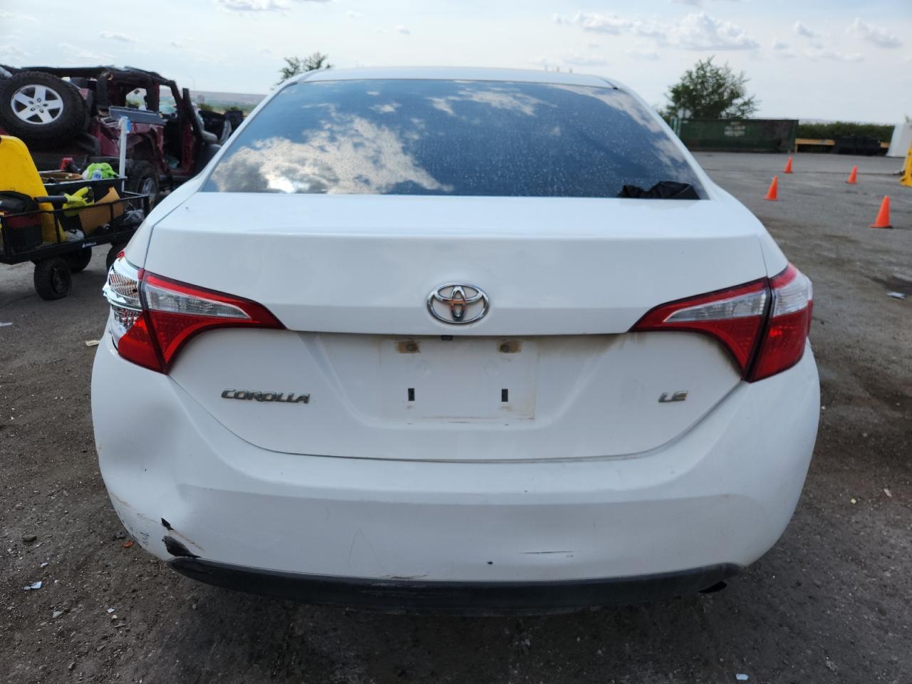 2015 TOYOTA COROLLA