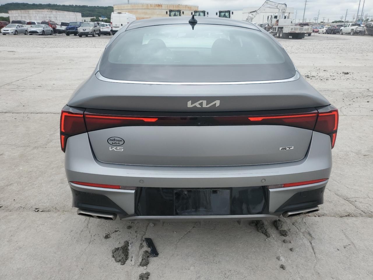 2025 KIA K5