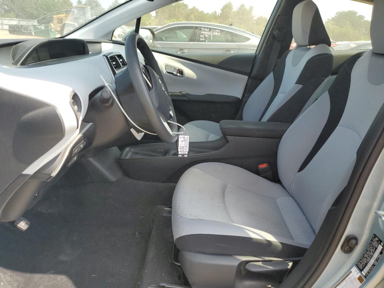 2018 TOYOTA PRIUS