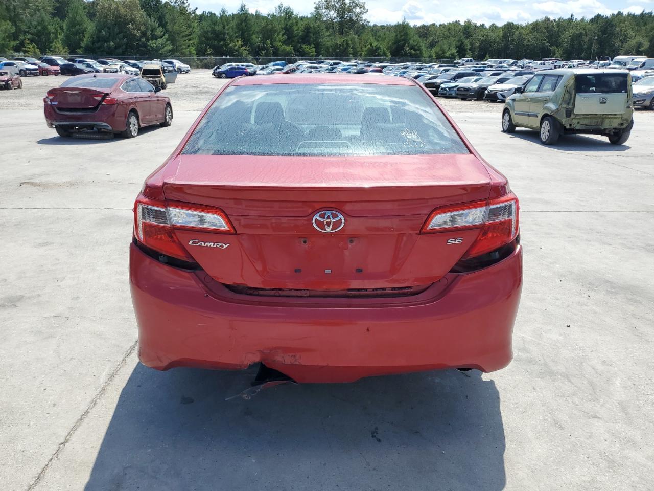 2014 TOYOTA CAMRY