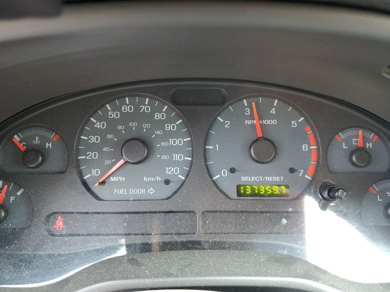 2003 FORD MUSTANG