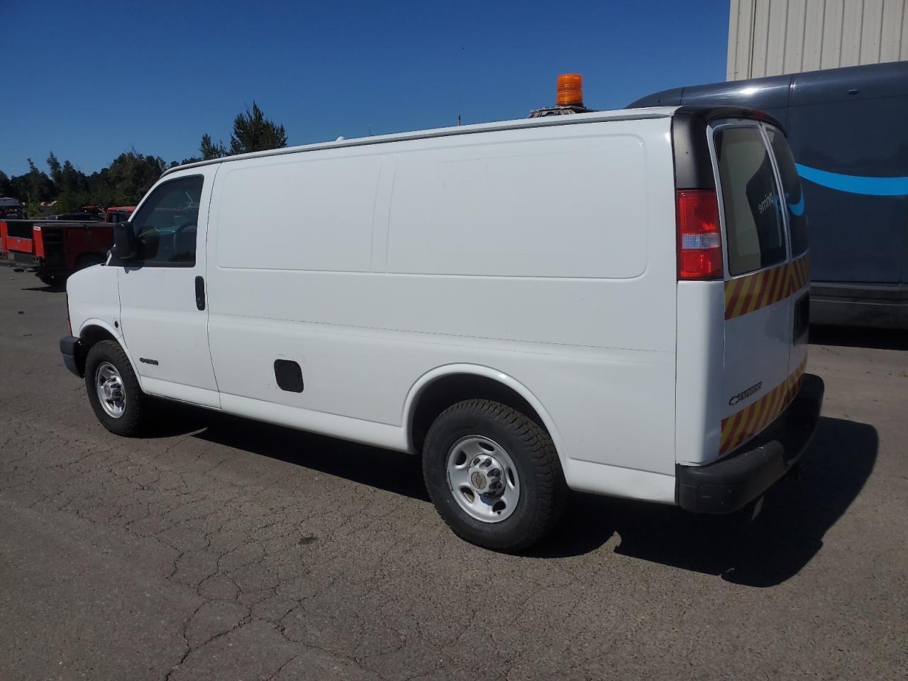 2004 CHEVROLET EXPRESS 2500